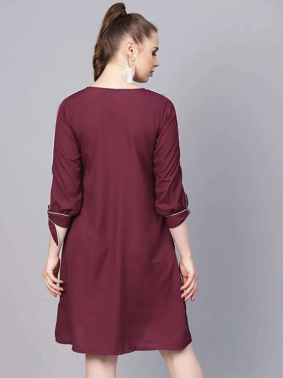 Burgundy A-line dress with knot style sleeves