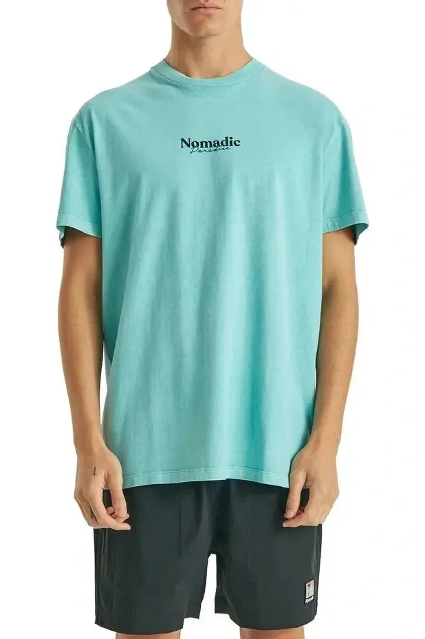 Nomadic paradise - sky relaxed tee