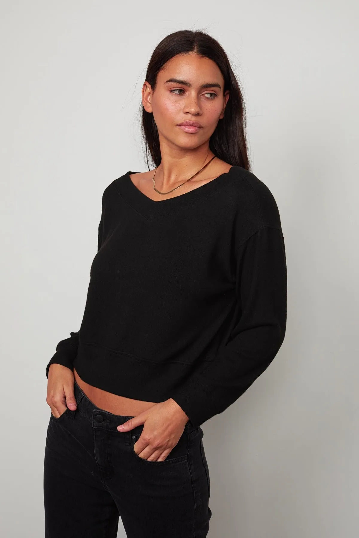 SLOE CROPPED SWEATER